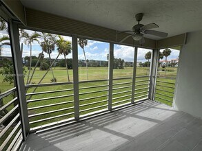 Building Photo - 903 Cypress Terrace