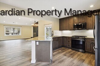 Building Photo - 3916-3918 Sheridan Ave S