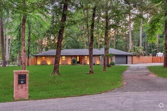 Building Photo - 9 Wind River Ct