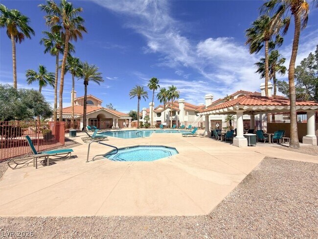 Foto del edificio - 556 Yacht Harbor Dr