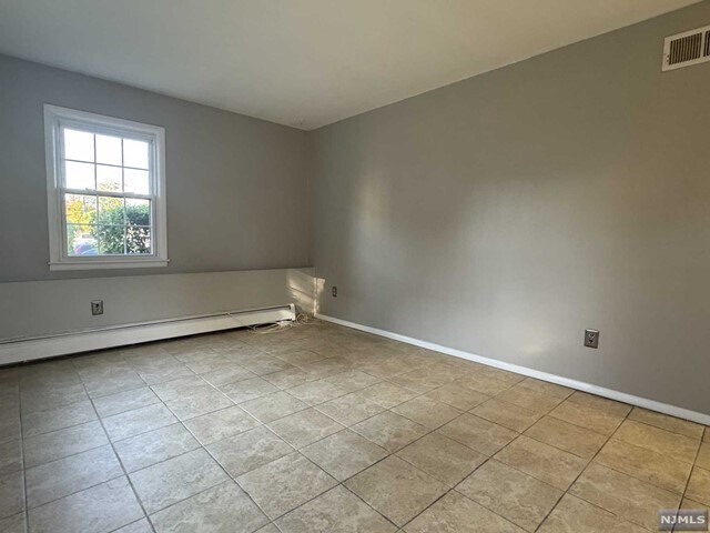 Building Photo - 6 Arena Ct