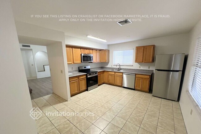 Foto del edificio - 1545 E Laurel Ave