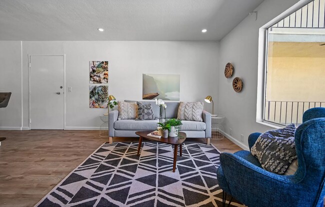 Foto del edificio - Adorable Remodeled Studio! Walk to Lake Merritt, Trader Joes, Whole Foods! Parking Included!