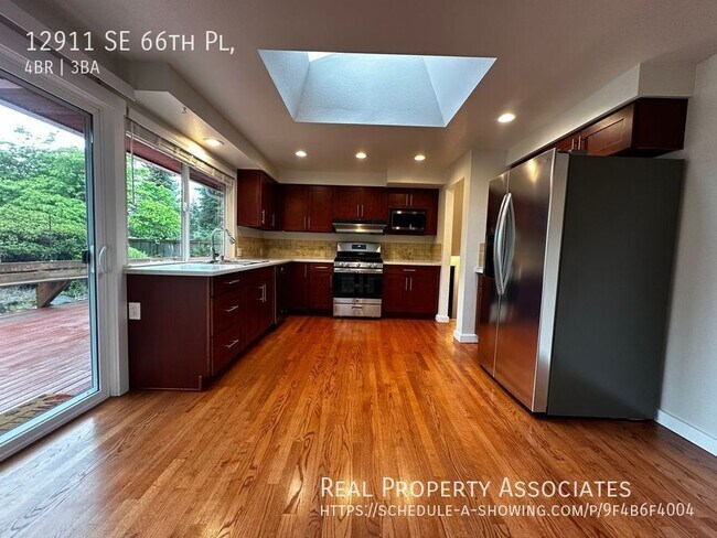 Building Photo - 12911 SE 66th Pl