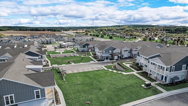 Building Photo - Wrenfield at Pleasant View