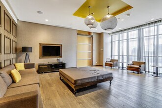 Building Photo - 265 Windsor St