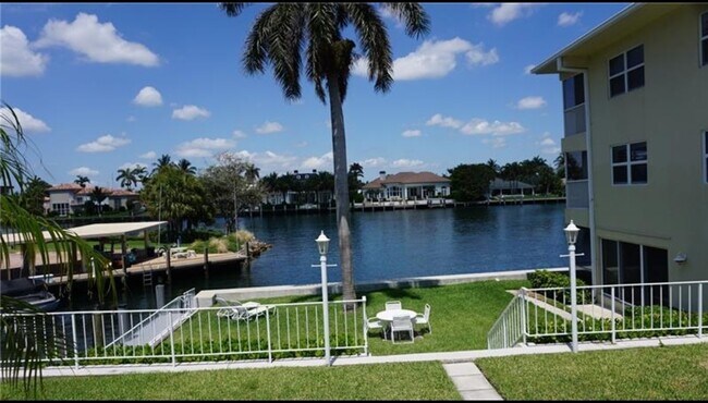 INTERCOASTAL VIEW - 1166 Hillsboro Mile