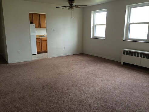 Perry Highway Apartments Pittsburgh Pa Apartments Com