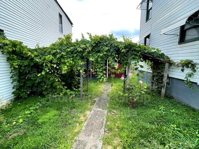 Building Photo - 234 McKean Ave