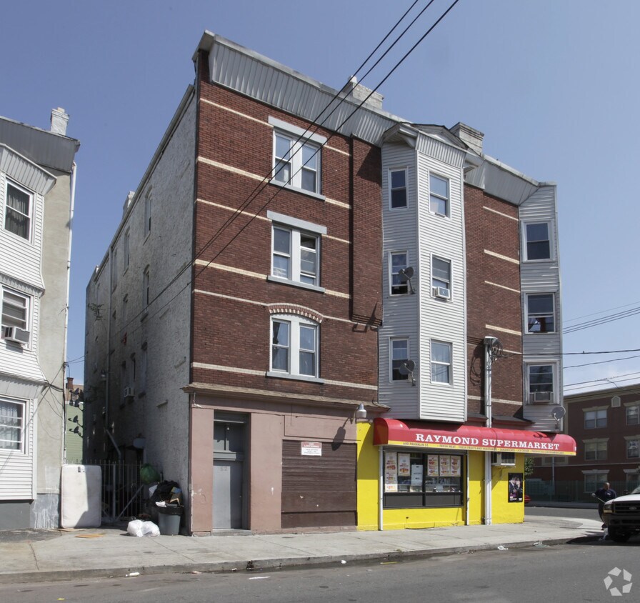 52 6th St, Elizabeth, NJ 07206 Apartments in Elizabeth, NJ