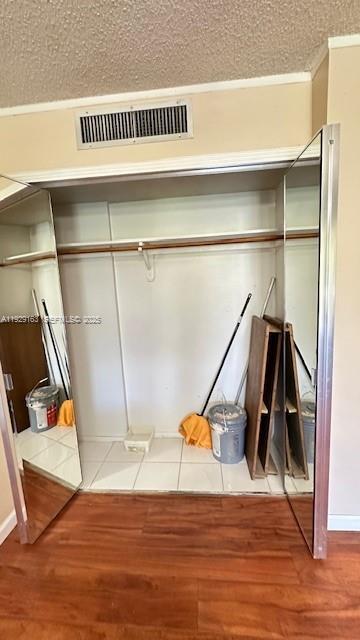 Foto del edificio - 3401 N Country Club Dr