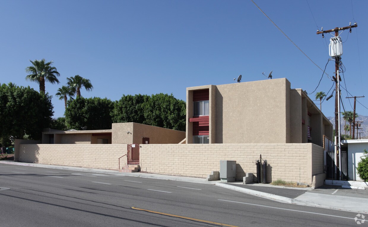 Foto del edificio - 68480 Kings Rd