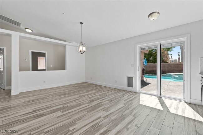 Foto del edificio - 2117 Marathon Keys Ave