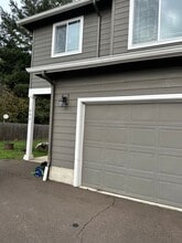 Building Photo - 695 E Grant St