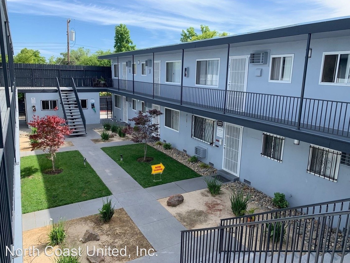 Foto principal - 4947-4947 Marconi Ave