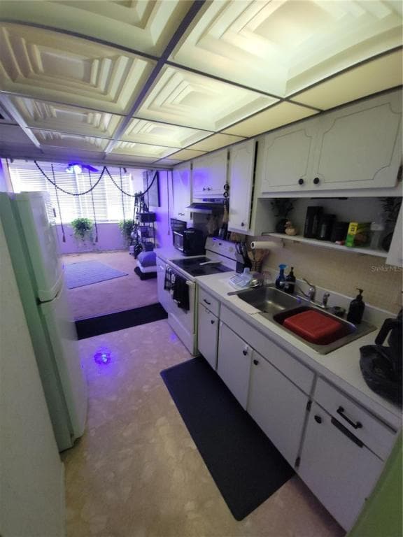 Building Photo - 4880 Locust St NE