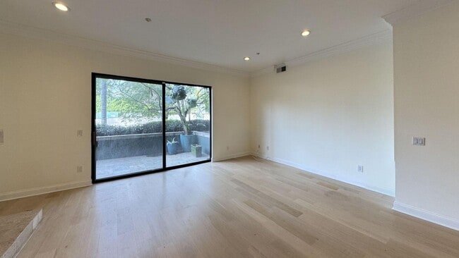 Foto del edificio - 16000 Sunset Blvd