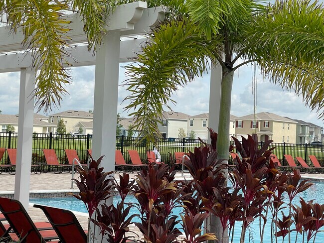 Foto del edificio - 1253 Red Hl Rd