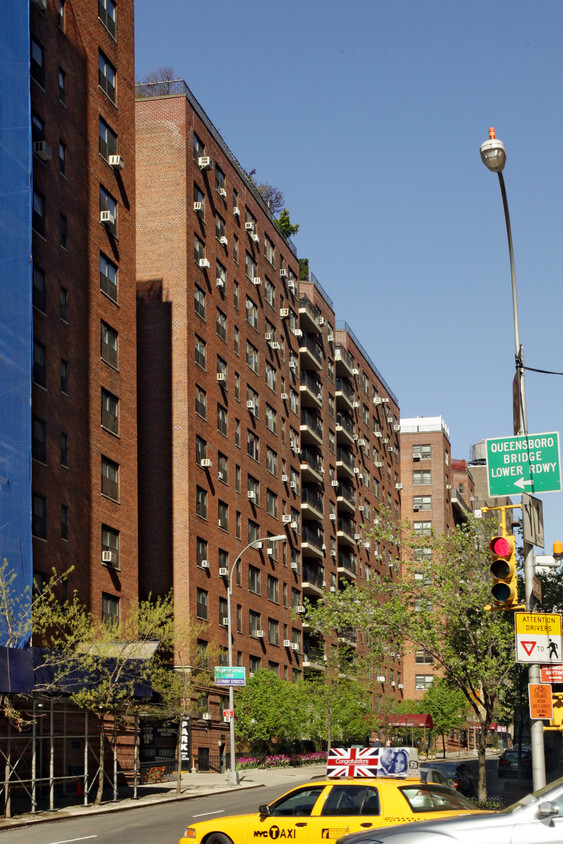 Sutton Terrace Apartments