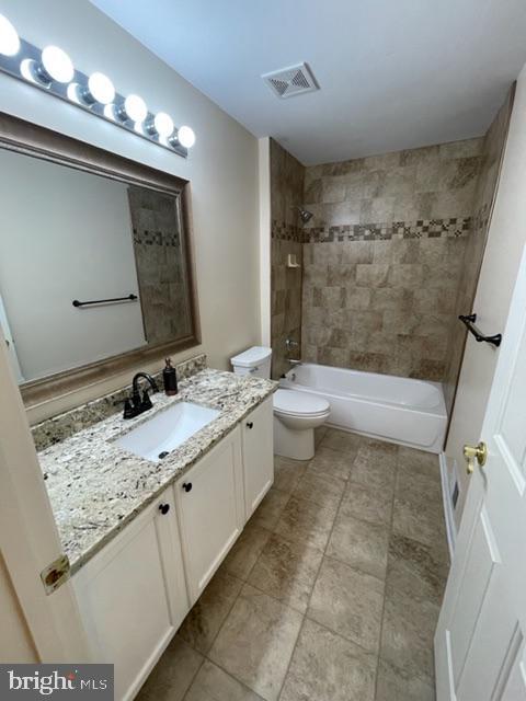 Foto del edificio - 717 Highland Ridge Ave