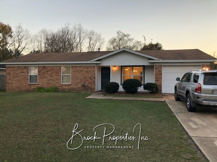 Primary Photo - 1341 Dog Track Rd