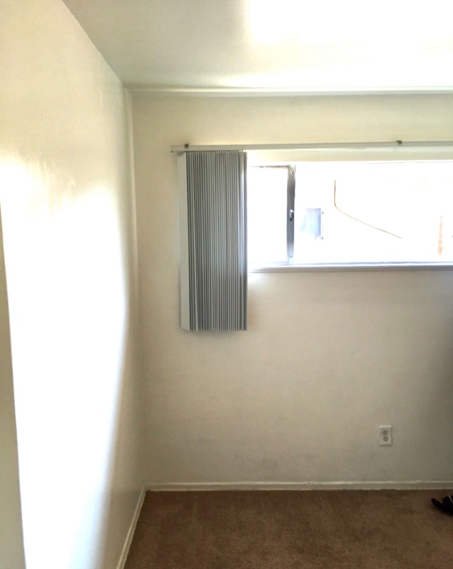 Building Photo - 4640 Clairemont Dr