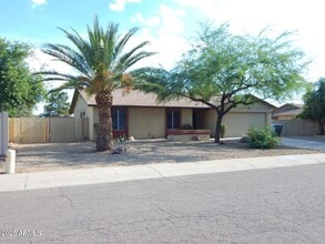 Building Photo - 6541 E Aire Libre Ln
