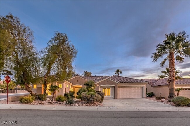 Building Photo - 2170 Peyten Park St