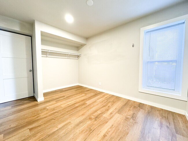 Foto del edificio - 917 Buena Vista Dr
