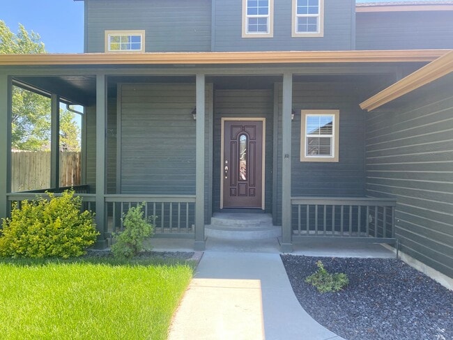 Building Photo - RV/Boat Parking with Nampa Home! $500 OFF FIRST MONTHS RENT!