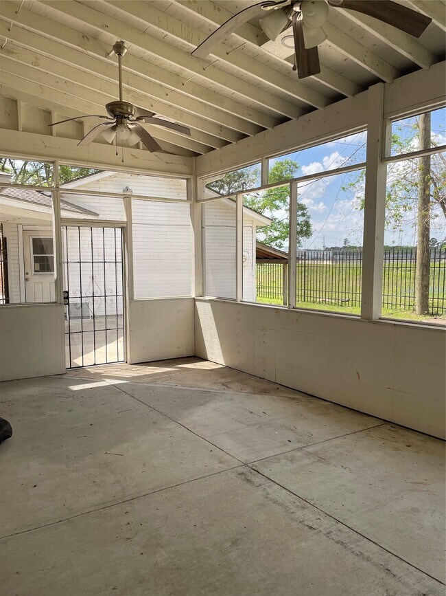 Foto del edificio - 21122 Harvest Hill Ln
