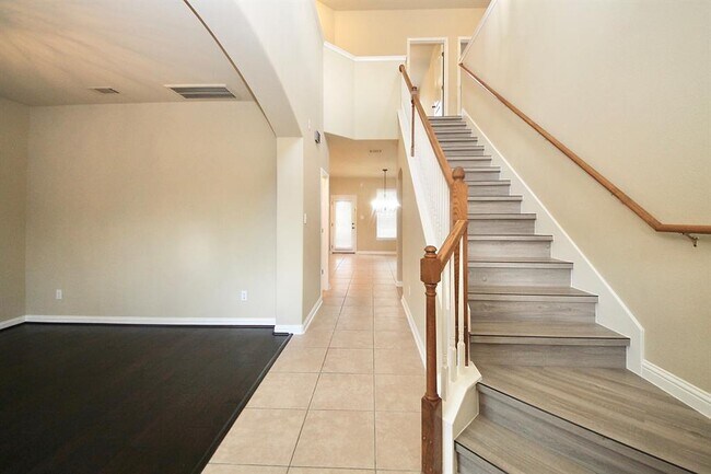 Foto del edificio - 3806 Juniper Hills St