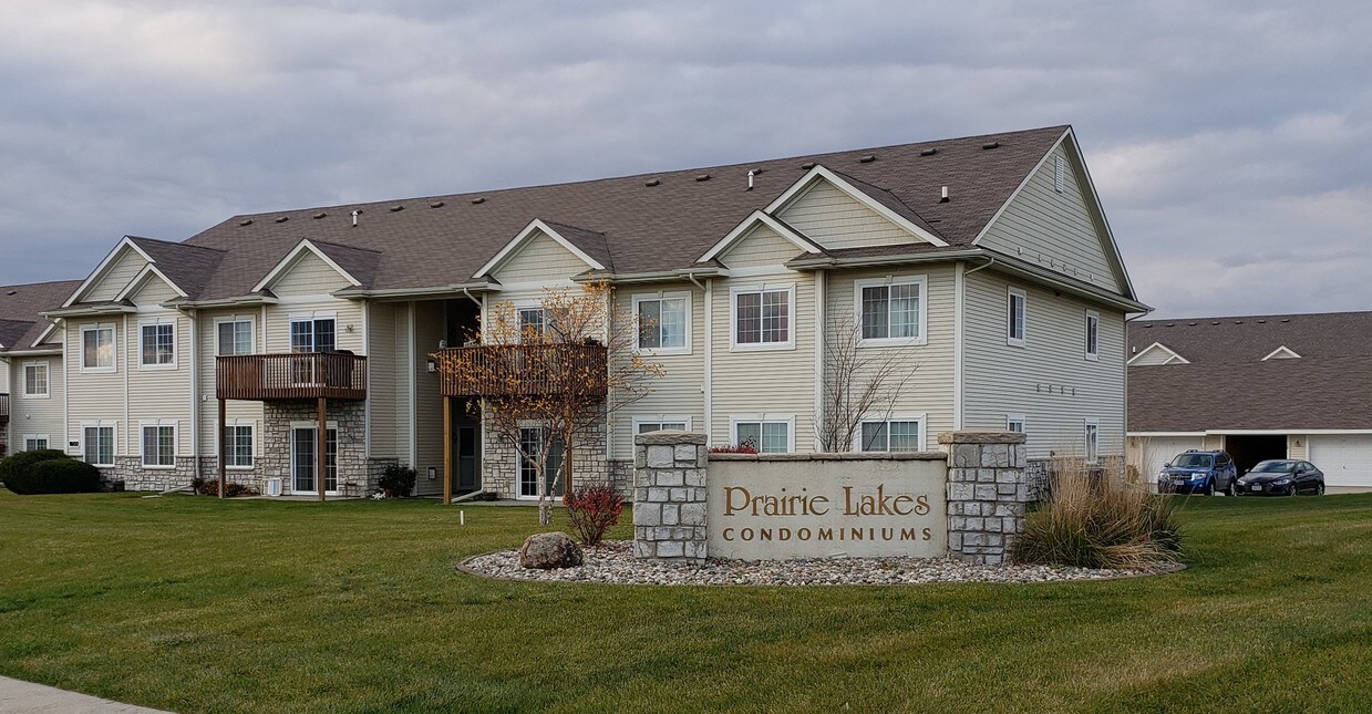 1602 NW Prairie Lakes Dr, Ankeny, IA 50023 Condo for Rent in Ankeny