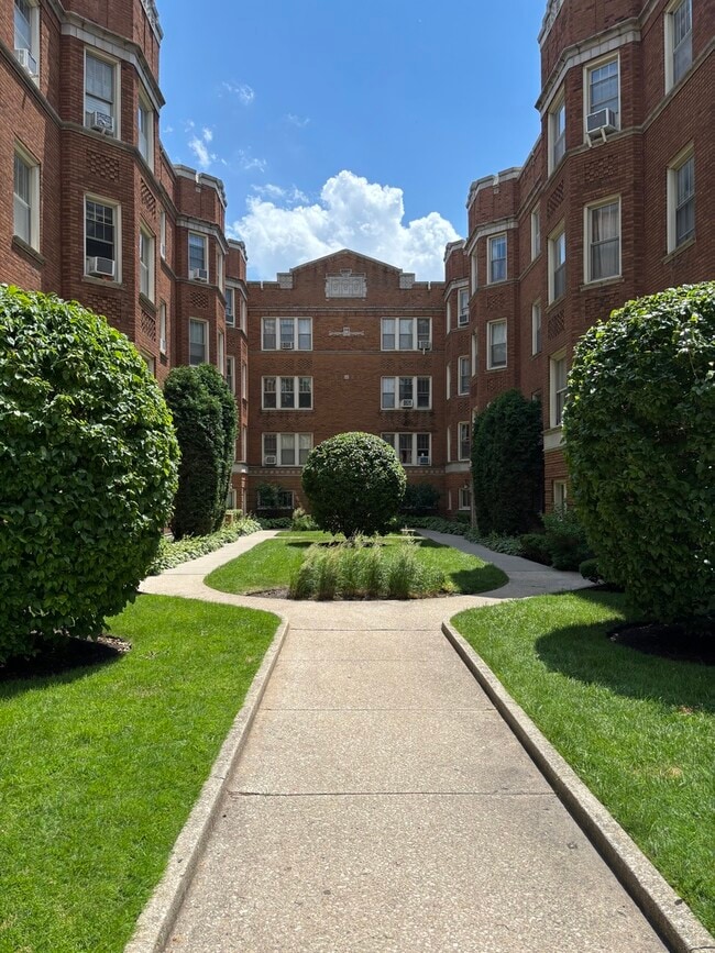 Building Photo - 607 Washington Blvd