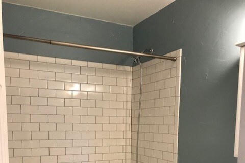 baño - 7530 Stuart St
