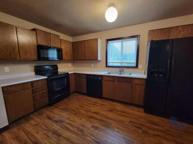 Building Photo - 2 bedroom in Billings MT 59101