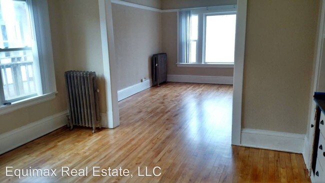 Building Photo - 508 N Asbury St