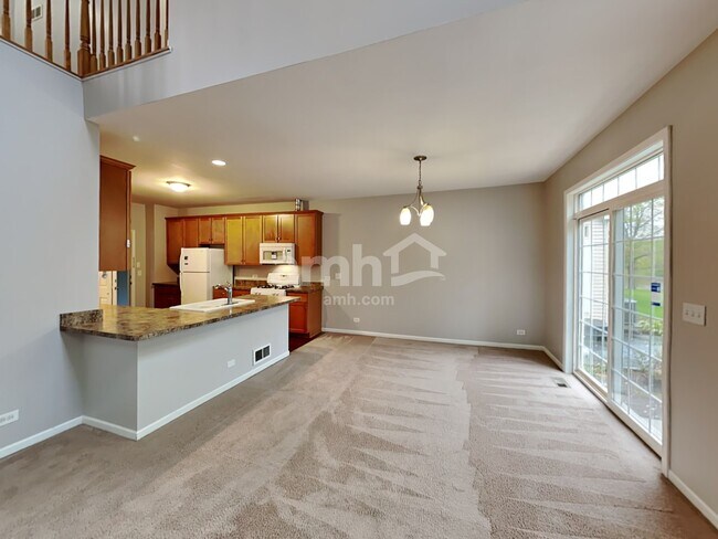 Building Photo - 2470 Stonegate Road