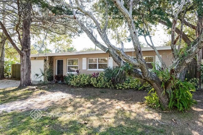 Foto del edificio - 55 Melrose Dr