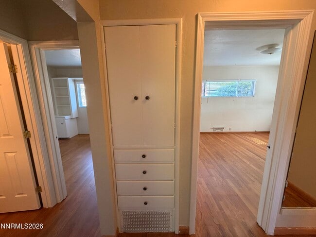 Foto del edificio - 1214 Gordon Ave