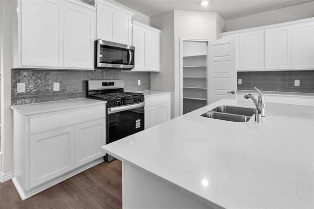 Foto del edificio - 1307 Rusted Rail Dr