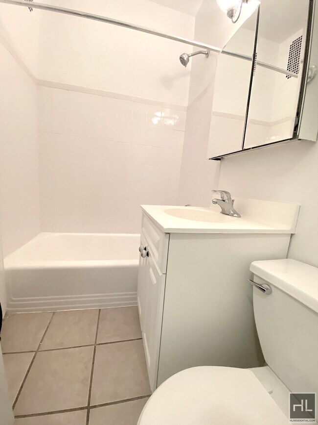 Foto del edificio - 152-156 East 84th Street