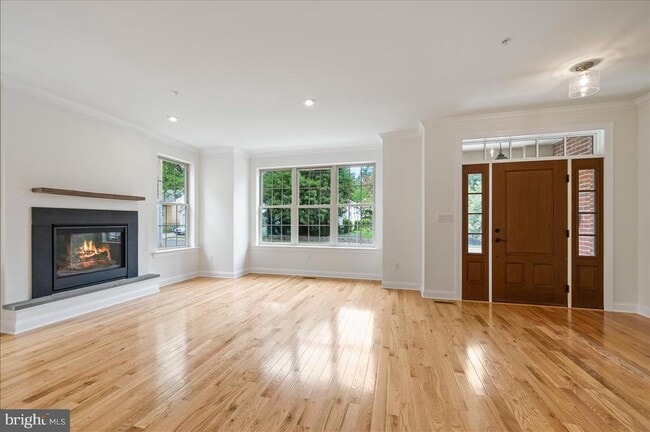 Foto del edificio - 268 W Ashland St