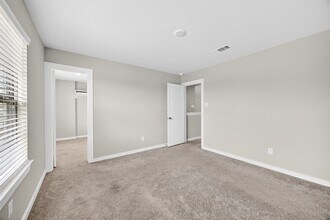 Building Photo - 21619 Coral Mist Dr