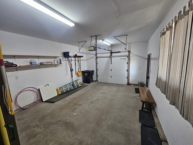Building Photo - 256 Escobar Ave