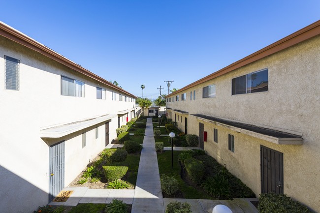 Building Photo - Dale Street Apartments