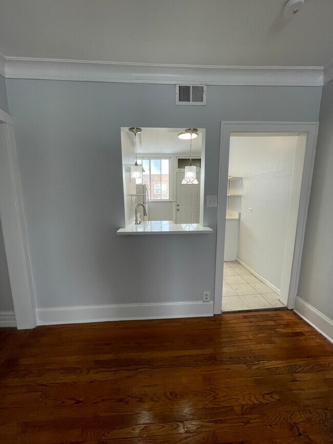 Building Photo - 6158 W Grand Ave