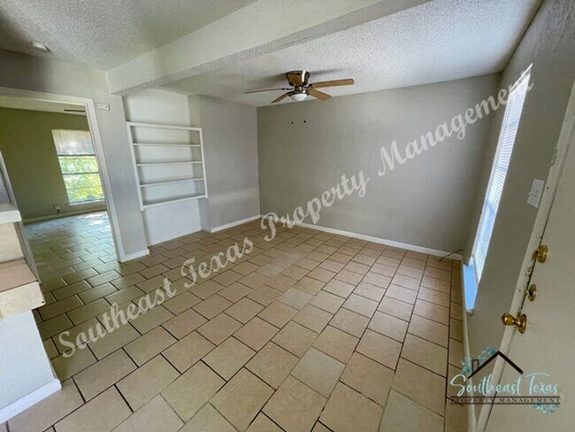 Building Photo - 4610 Maddox Street