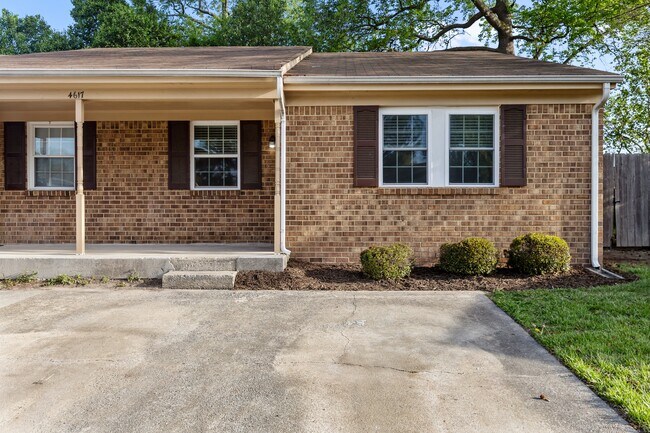 Foto del edificio - 4617 Brookwood Ct