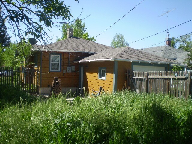 Building Photo - 504 E 27th St